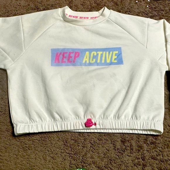 Zara White and Pink Sweatshirt with Graphic Design - Picture 13 of 13